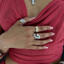 Load image into Gallery viewer, Sel Chunky Silver Ring
