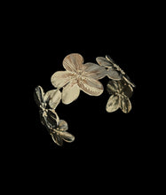 Load image into Gallery viewer, Flower Cuff Bracelet
