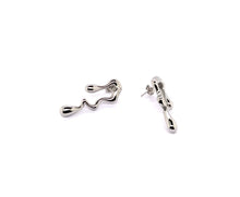 Load image into Gallery viewer, Kyoto Melted Earrings
