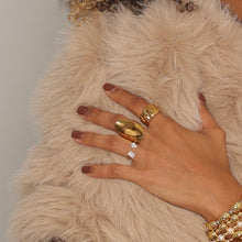 Load image into Gallery viewer, Jasmine Chunky Ring
