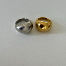 Load image into Gallery viewer, Briar Chunky Ring
