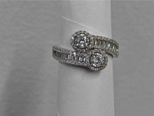 Load image into Gallery viewer, Open Crossed Diamond Band
