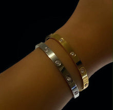 Load image into Gallery viewer, LOVE BRACELET 2.0 - ANGIE MAR 
