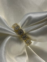 Load image into Gallery viewer, Rose Flower Band
